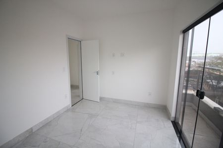 Apartamento à venda com 95m², 3 quartos e 2 vagasQuarto 2