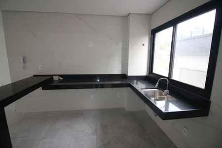 Apartamento à venda com 95m², 3 quartos e 2 vagasCozinha