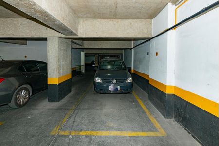 Apartamento à venda com 40m², 1 quarto e 1 vaga Apartamento à venda com 40m², 1 quarto e 1 vagaGaragem