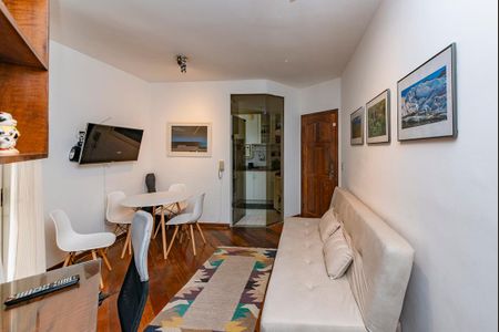 Sala de apartamento à venda com 1 quarto, 40m² em Savassi, Belo Horizonte