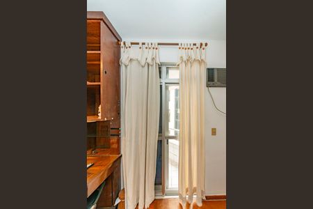 Varanda de apartamento à venda com 1 quarto, 40m² em Savassi, Belo Horizonte