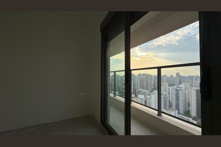 Apartamento à venda com 230m², 4 quartos e 3 vagas Apartamento à venda com 230m², 4 quartos e 3 vagasFoto 27