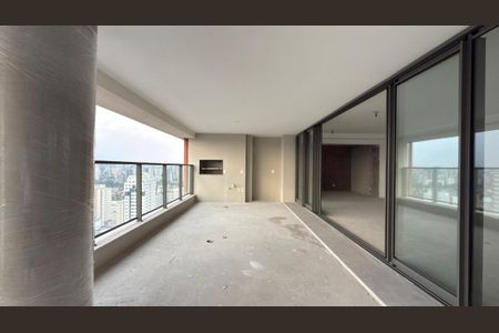 Apartamento à venda com 230m², 4 quartos e 3 vagas Apartamento à venda com 230m², 4 quartos e 3 vagasFoto 07