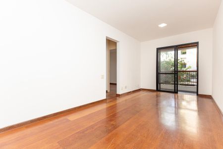 Sala de apartamento à venda com 2 quartos, 53m² em Vila Nova Conceição, São Paulo