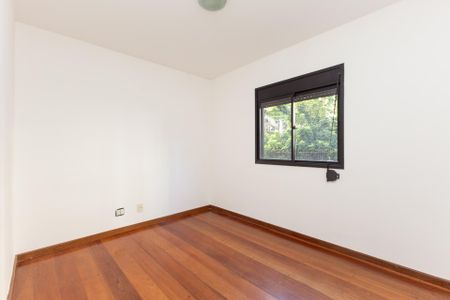 Quarto 1 de apartamento à venda com 2 quartos, 53m² em Vila Nova Conceição, São Paulo