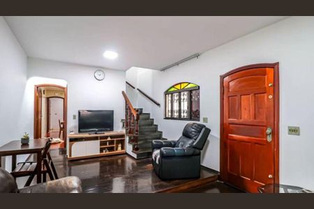 Casa à venda com 4 quartos, 190m² em Jardim Bonfiglioli, São Paulo