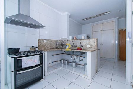 Apartamento à venda com 264m², 3 quartos e 2 vagas
