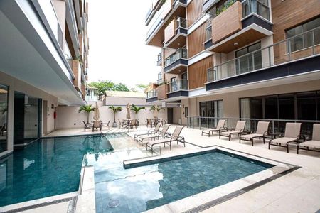 Apartamento à venda com 115m², 3 quartos e 2 vagas