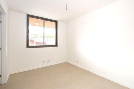 Apartamento à venda com 3 quartos, 115m² em Piratininga, Niterói