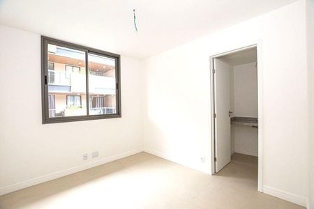 Apartamento à venda com 3 quartos, 115m² em Piratininga, Niterói