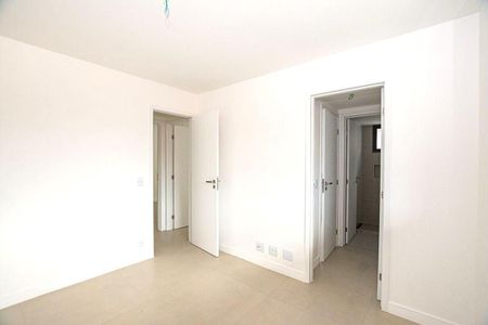 Apartamento à venda com 3 quartos, 115m² em Piratininga, Niterói