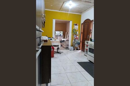 Casa à venda com 120m², 2 quartos e 1 vaga