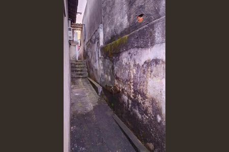 Casa à venda com 120m², 2 quartos e 1 vaga