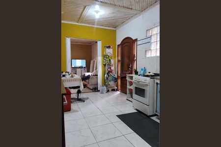 Casa à venda com 120m², 2 quartos e 1 vaga