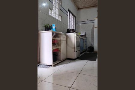 Casa à venda com 120m², 2 quartos e 1 vaga