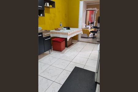 Casa à venda com 120m², 2 quartos e 1 vaga