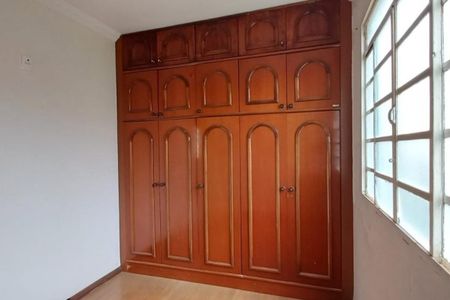 Apartamento à venda com 3 quartos, 65m² em Sagrada Família, Belo Horizonte