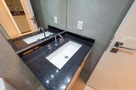 Banheiro Social de apartamento para alugar com 1 quarto, 29m² em Vila Clementino, São Paulo