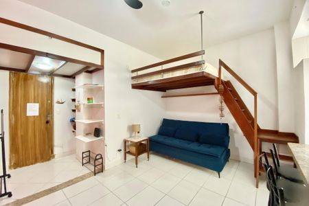 Studio à venda com 31m², 1 quarto e sem vagaSala 