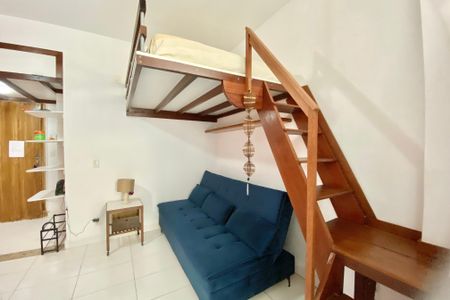 Sala  de kitnet/studio à venda com 1 quarto, 31m² em Copacabana, Rio de Janeiro