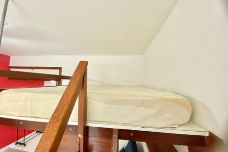 Studio à venda com 31m², 1 quarto e sem vagaMezanino 