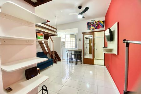 Studio à venda com 31m², 1 quarto e sem vagaSala 