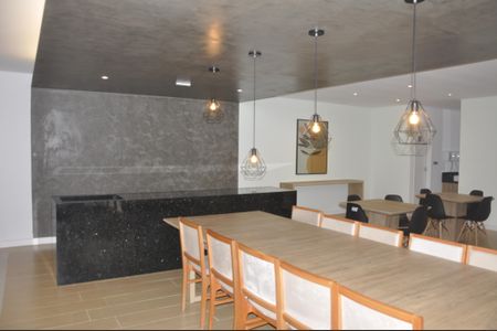 Apartamento para alugar com 32m², 2 quartos e sem vagaÁrea comum - Salão de festas