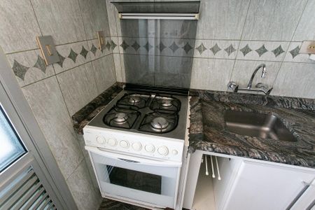Apartamento para alugar com 50m², 2 quartos e 1 vagaCozinha - Fogão