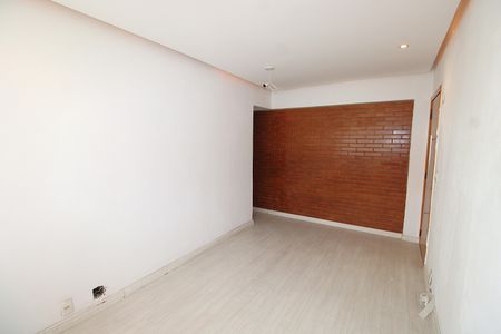 Sala de apartamento para alugar com 2 quartos, 55m² em Campinho, Rio de Janeiro