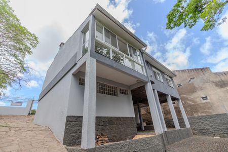 Casa à venda com 250m², 3 quartos e 3 vagasQuintal