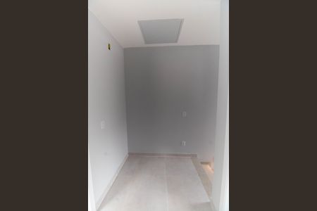 Casa à venda com 120m², 3 quartos e 2 vagas Casa à venda com 120m², 3 quartos e 2 vagasHall