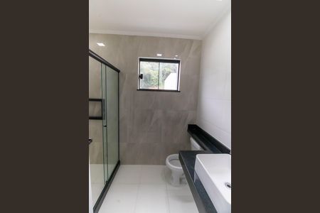 Casa à venda com 120m², 3 quartos e 2 vagas Casa à venda com 120m², 3 quartos e 2 vagasBanheiro 1