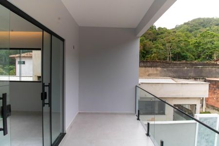 Casa à venda com 120m², 3 quartos e 2 vagas Casa à venda com 120m², 3 quartos e 2 vagasVaranda do Quarto 2
