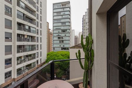 Sacada de apartamento à venda com 1 quarto, 52m² em Moema, São Paulo