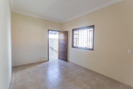 Casa à venda com 109m², 2 quartos e 2 vagas Casa à venda com 109m², 2 quartos e 2 vagasSala
