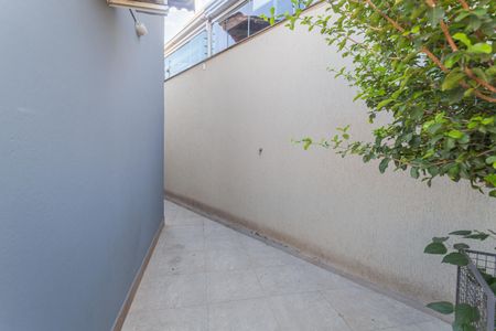 Casa à venda com 109m², 2 quartos e 2 vagas Casa à venda com 109m², 2 quartos e 2 vagasQuintal