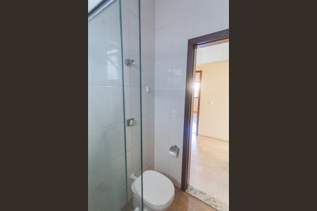 Casa à venda com 109m², 2 quartos e 2 vagas Casa à venda com 109m², 2 quartos e 2 vagasBanheiro Social