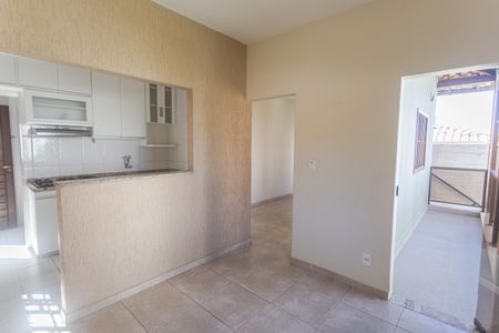 Casa à venda com 109m², 2 quartos e 2 vagas Casa à venda com 109m², 2 quartos e 2 vagasCopa