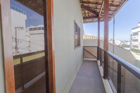 Casa à venda com 109m², 2 quartos e 2 vagas Casa à venda com 109m², 2 quartos e 2 vagasVaranda da Copa