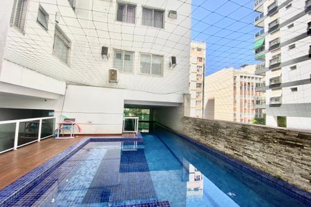 Apartamento à venda com 113m², 2 quartos e 2 vagasÁrea comum piscina