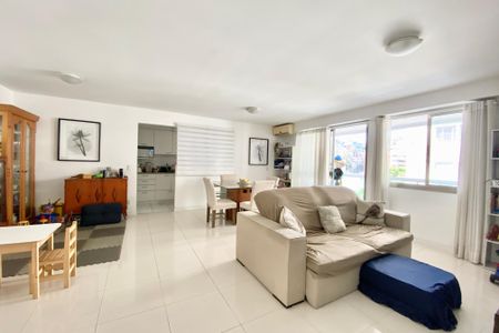 Apartamento à venda com 113m², 2 quartos e 2 vagasSala 