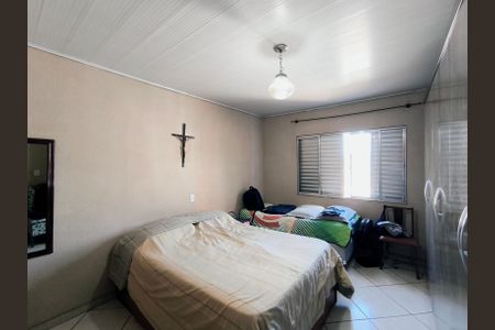 Casa à venda com 200m², 2 quartos e 2 vagasQuarto 1