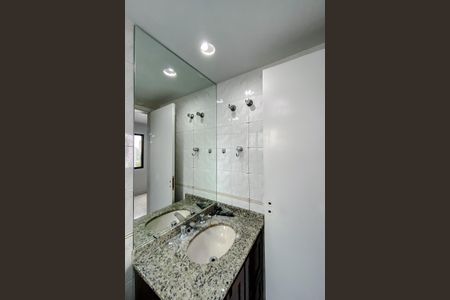 Apartamento para alugar com 83m², 2 quartos e 2 vagasBanheiro da Suíte 2