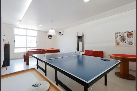 Apartamento à venda com 49m², 2 quartos e 1 vaga Apartamento à venda com 49m², 2 quartos e 1 vagaSalão de jogos