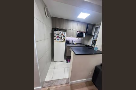 Apartamento à venda com 49m², 2 quartos e 1 vaga Apartamento à venda com 49m², 2 quartos e 1 vagaCozinha