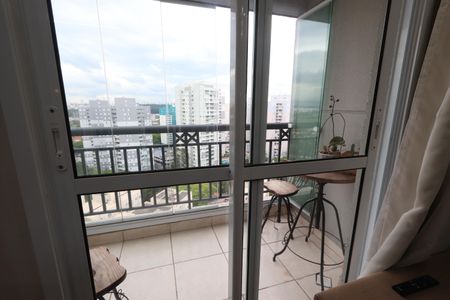 Varanda de apartamento para alugar com 2 quartos, 51m² em Vila Bela, São Paulo