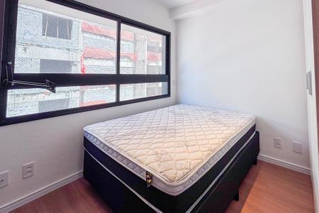 Studio para alugar com 35m², 1 quarto e sem vaga Studio para alugar com 35m², 1 quarto e sem vagaStudio