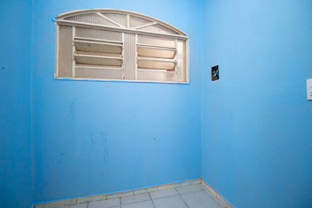 Studio para alugar com 35m², 1 quarto e sem vaga Studio para alugar com 35m², 1 quarto e sem vagaCozinha e Área de Serviço