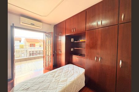 Casa à venda com 200m², 3 quartos e 2 vagasQuarto 2