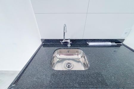 Studio à venda com 28m², 1 quarto e sem vagaSala/Cozinha